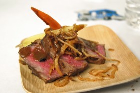 braised beef short rib, wasabi pommes puree, crispy shallots and gochujang jus