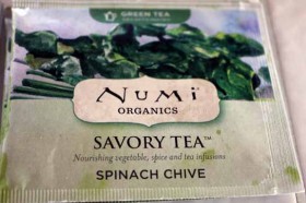 Spinach Chive Numi Tea